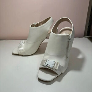 KENDALL + KYLIE Womens Zeno Faux Leather  Open Toe Slingback Heels